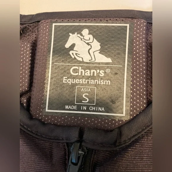 Chan’s Equestrianism Safety Vest - Picture 1 of 8